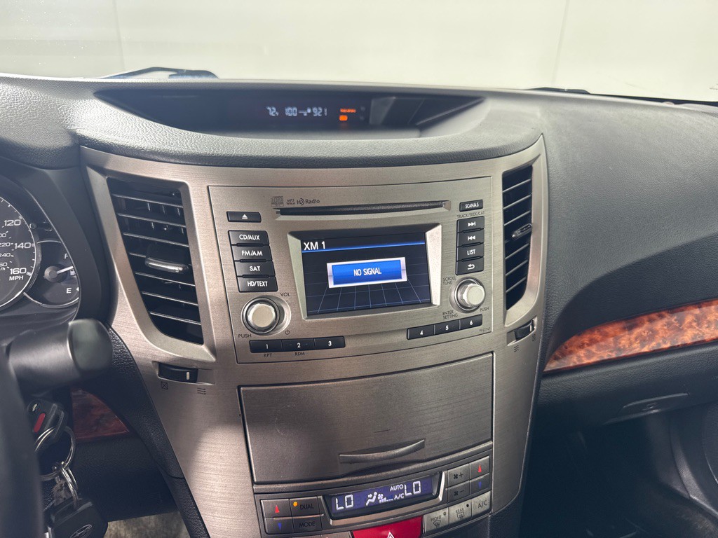 2012 Subaru Legacy Image 15
