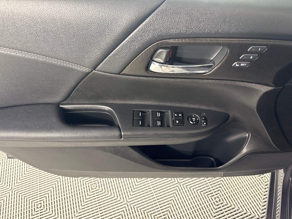 2014 Honda Accord Image 9