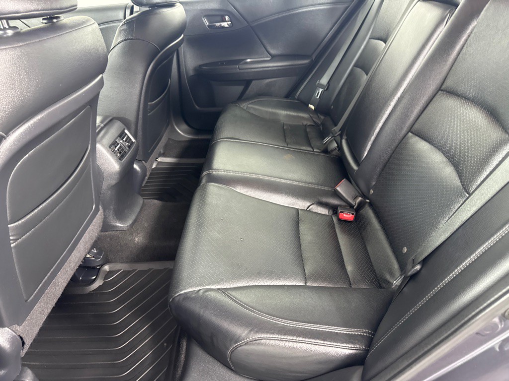 2014 Honda Accord Image 18