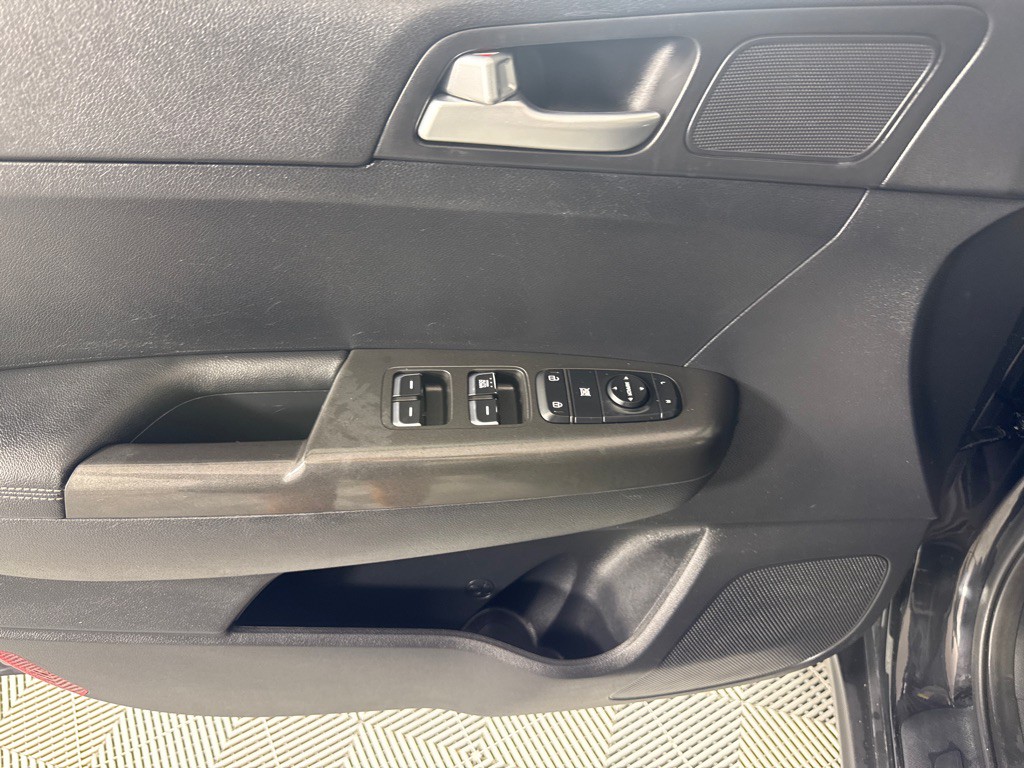 2019 Kia Sportage Image 12