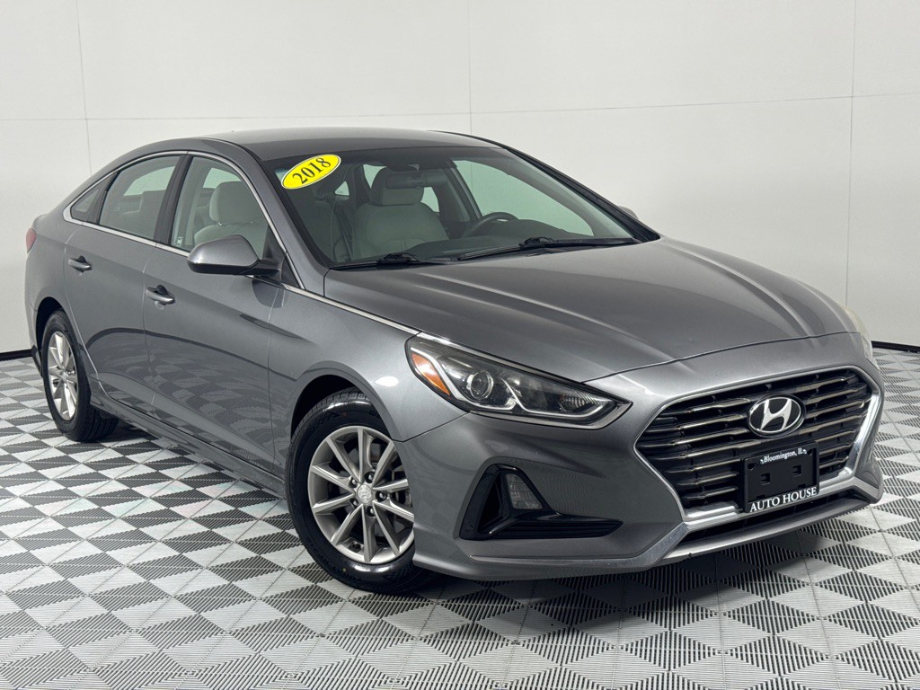 2018 Hyundai Sonata Image 2