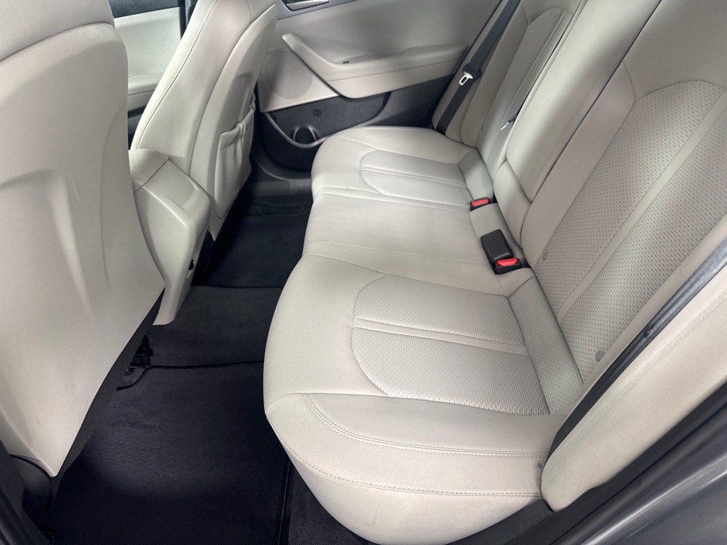 2018 Hyundai Sonata Image 17