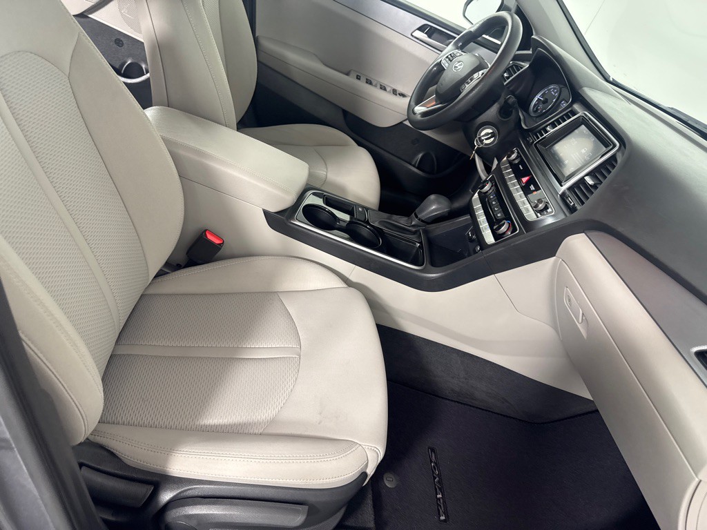 2018 Hyundai Sonata Image 21