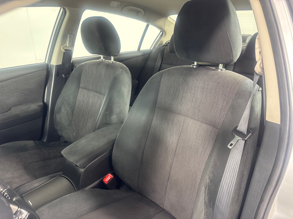 2012 Nissan Altima Image 12