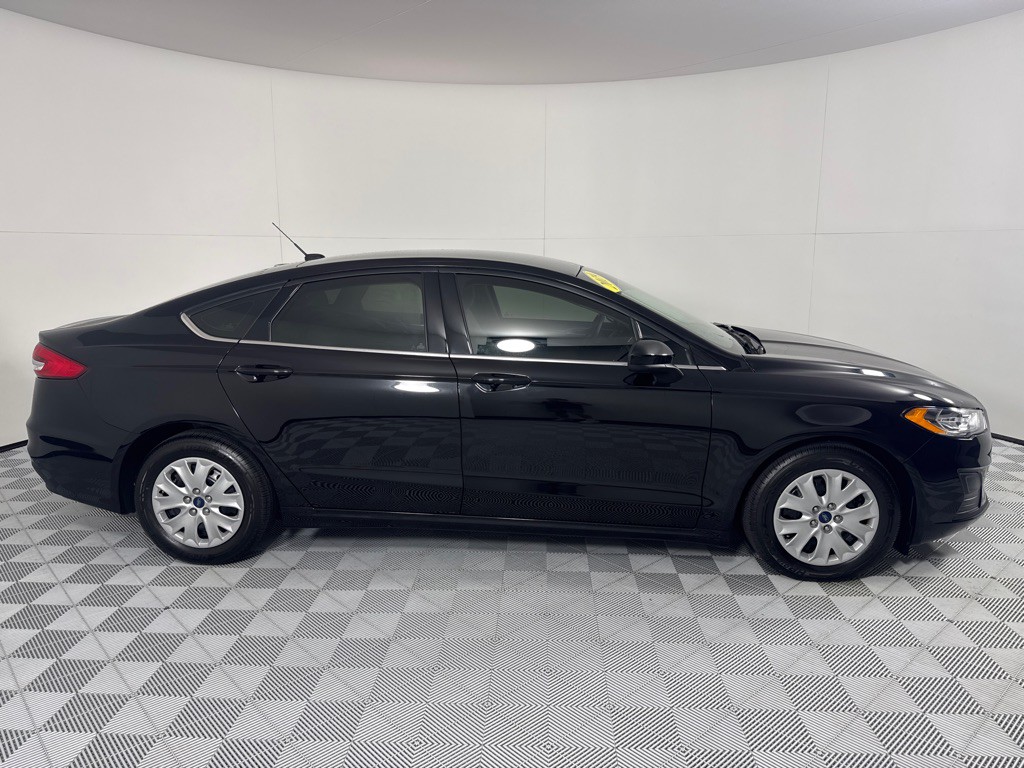 2019 Ford Fusion Image 4