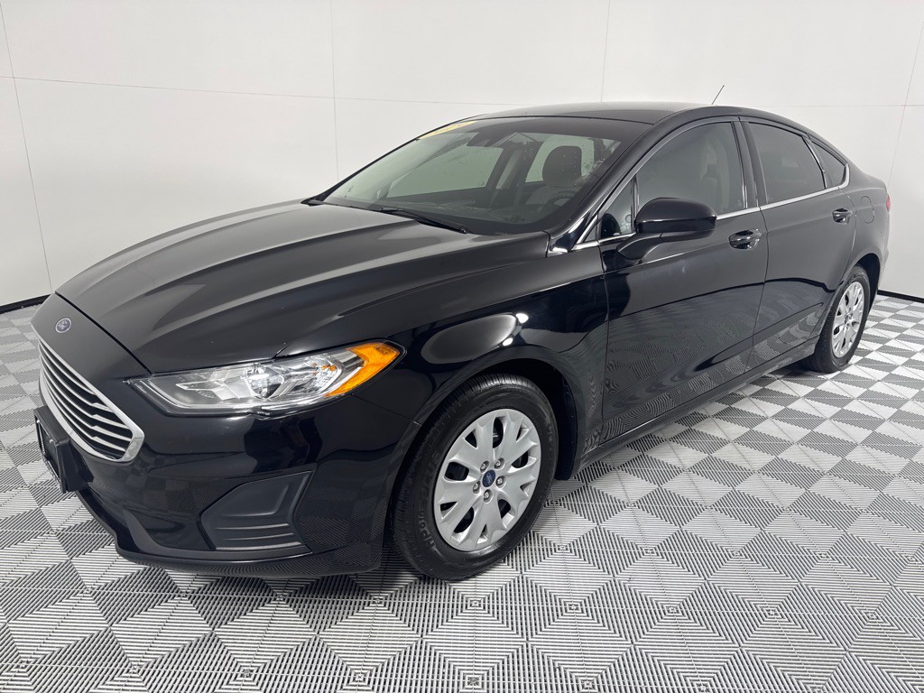 2019 Ford Fusion Image 10