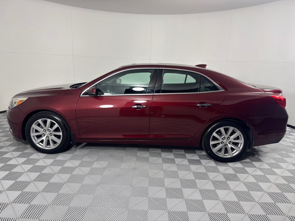 2015 Chevrolet Malibu Image 8