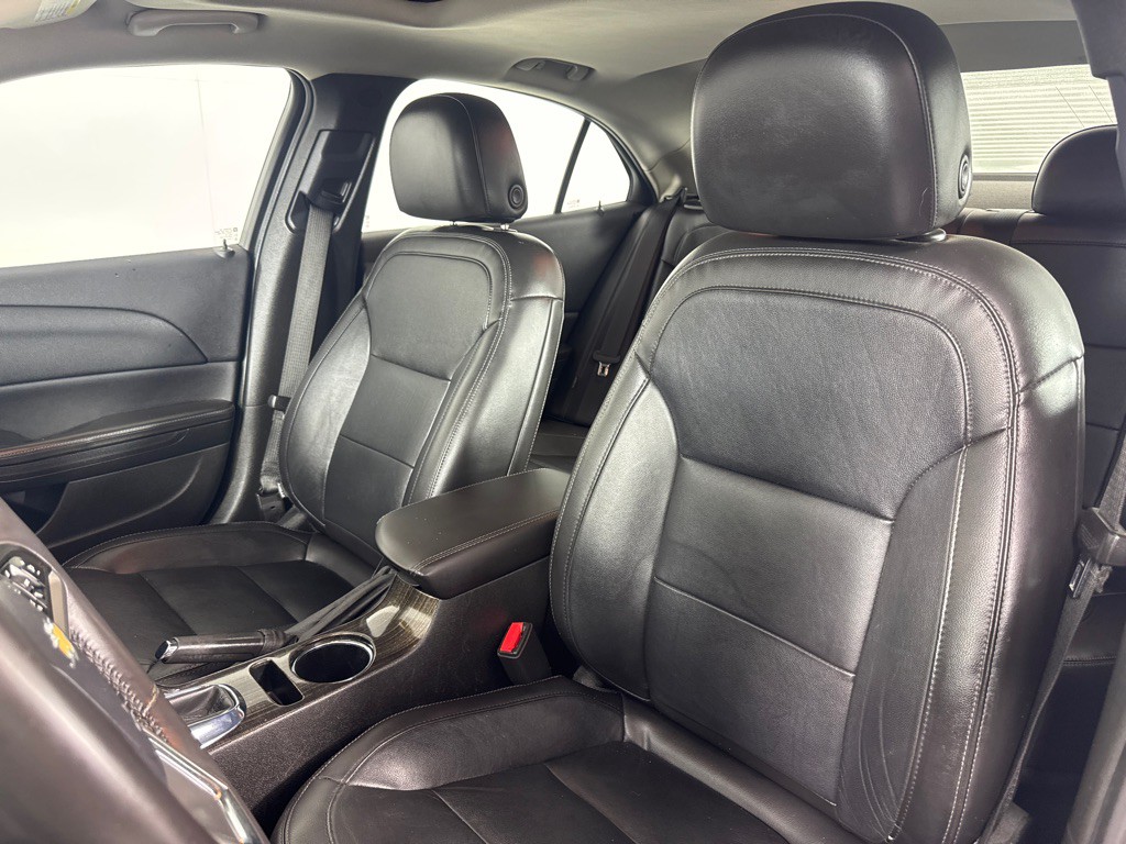 2015 Chevrolet Malibu Image 11