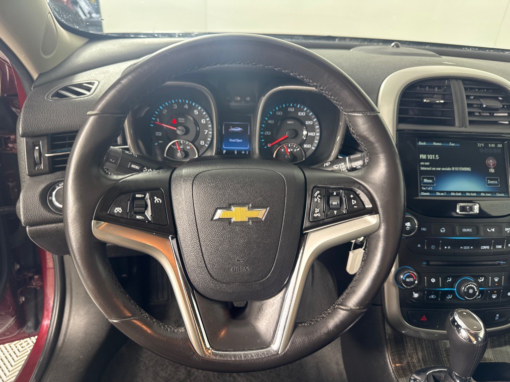 2015 Chevrolet Malibu Image 14