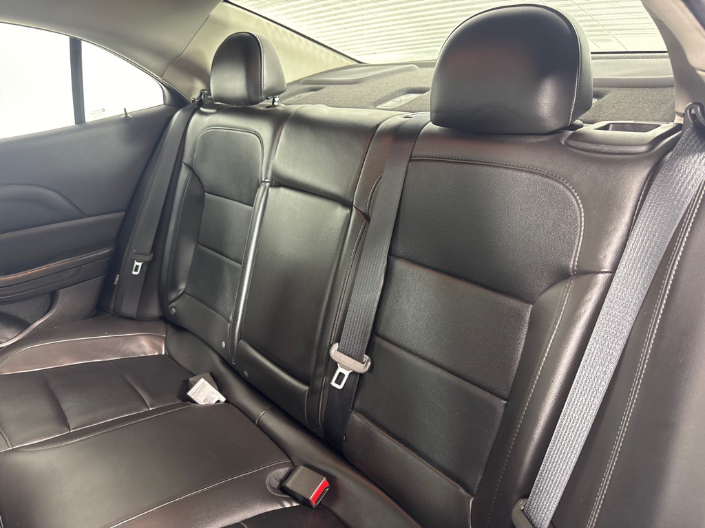 2015 Chevrolet Malibu Image 18