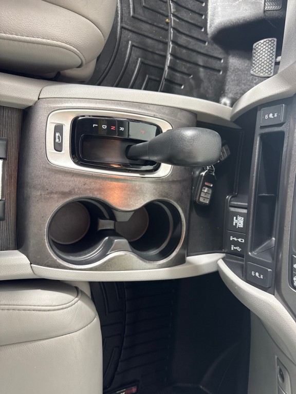 2017 Honda Pilot Image 18