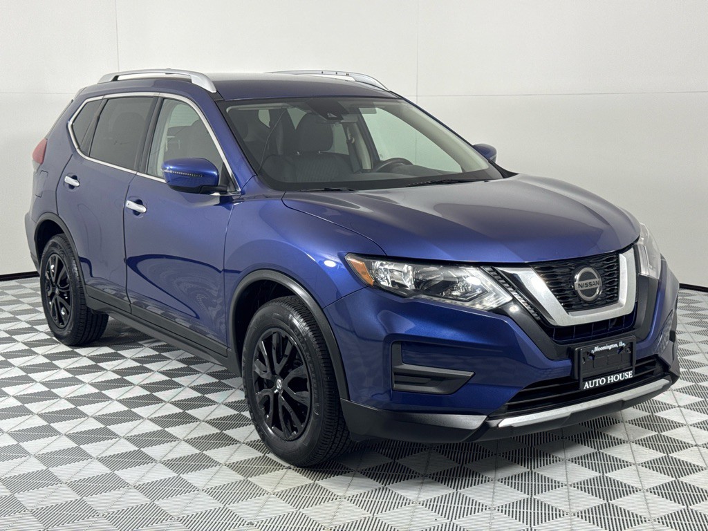 2020 Nissan Rogue Image 2
