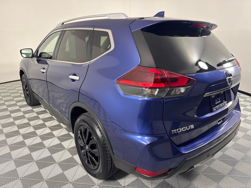 2020 Nissan Rogue Image 7
