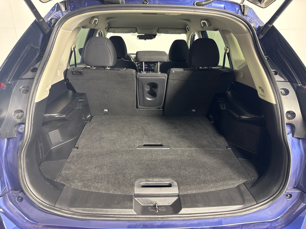 2020 Nissan Rogue Image 23