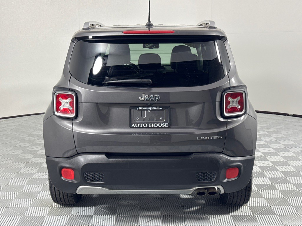 2017 Jeep Renegade Image 4