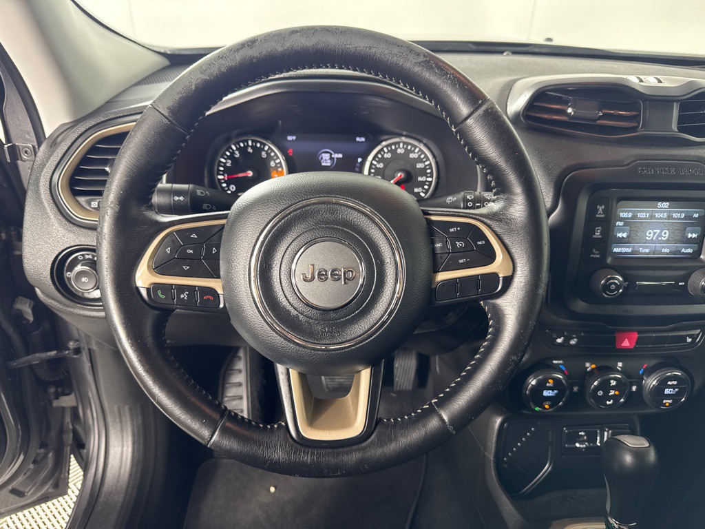 2017 Jeep Renegade Image 13