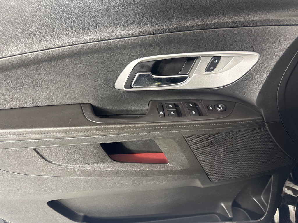 2016 Chevrolet Equinox Image 10