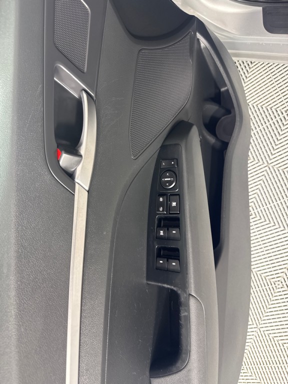 2019 Hyundai Elantra Image 11