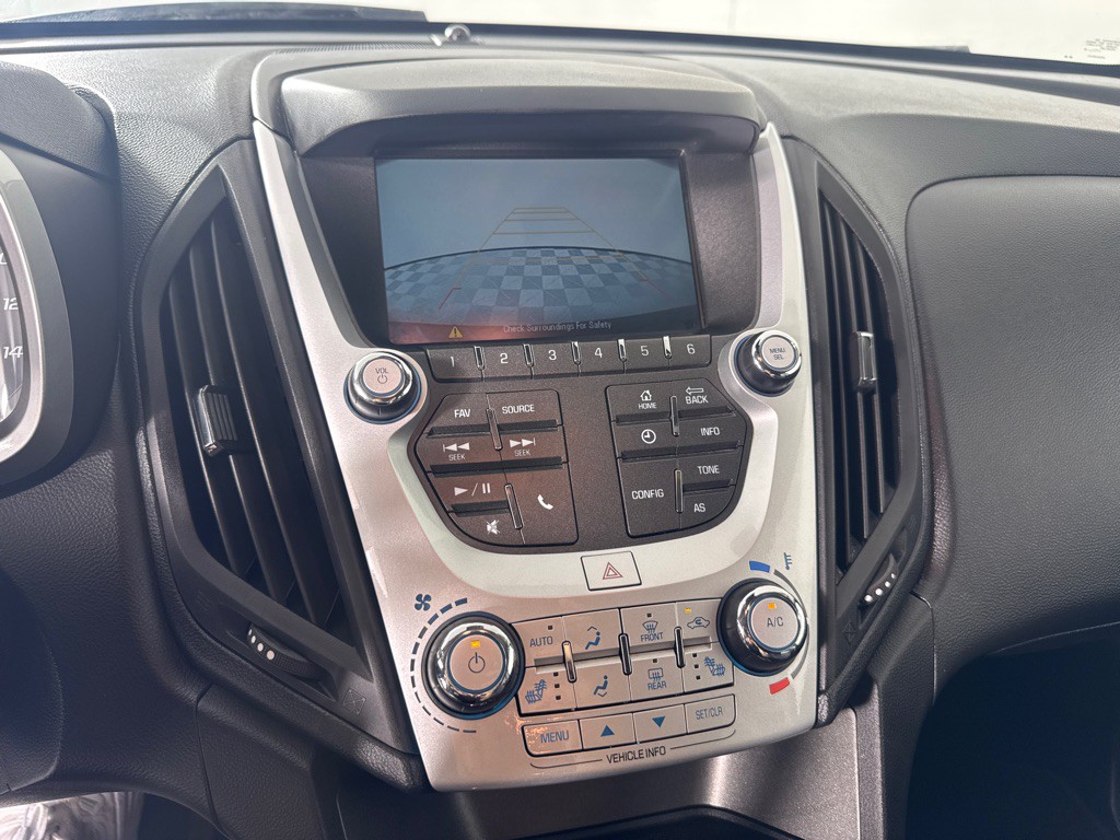 2016 Chevrolet Equinox Image 16