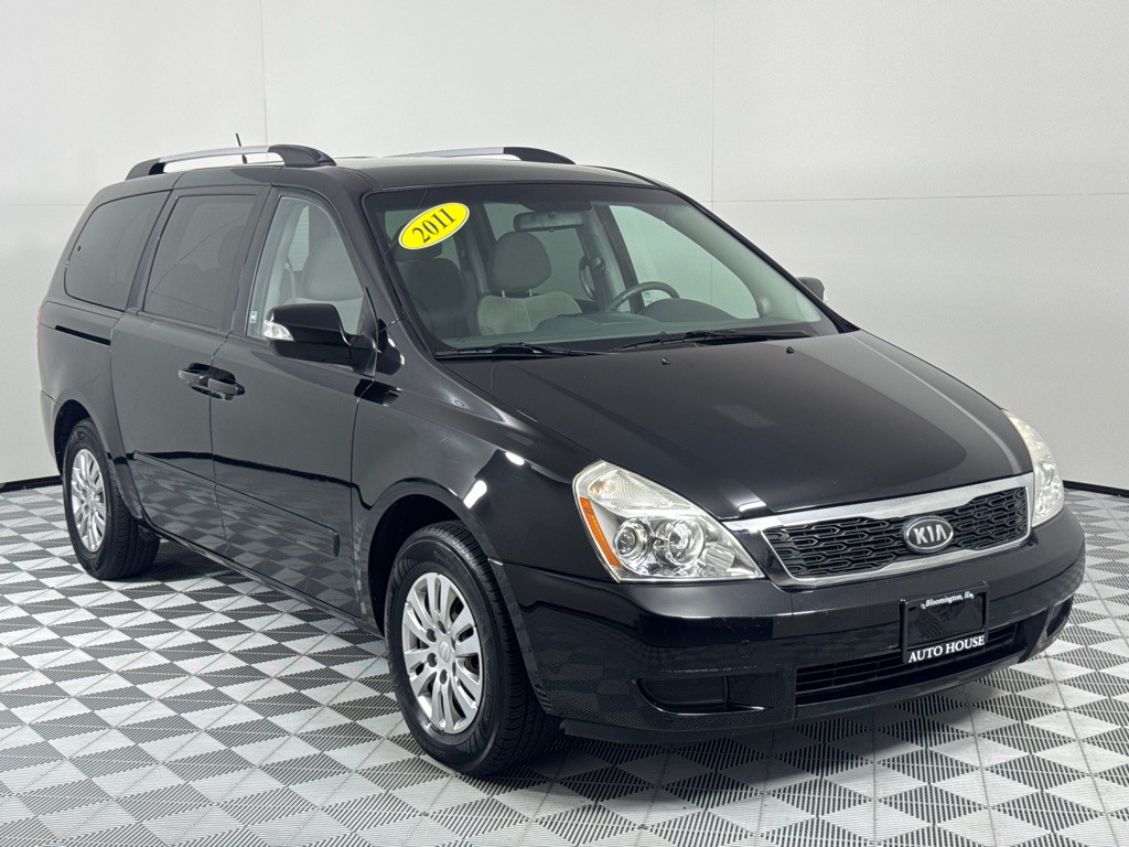 2011 Kia Sedona Image 3