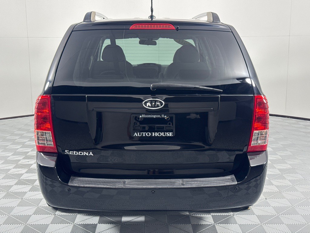 2011 Kia Sedona Image 6
