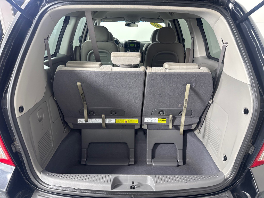 2011 Kia Sedona Image 19