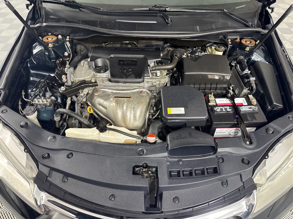 2016 Toyota Camry Image 25