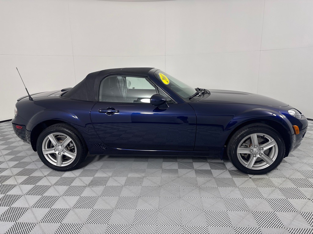 2007 Mazda MX-5 Miata Image 15
