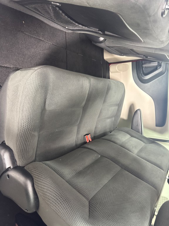 2016 Dodge Grand Caravan Image 17