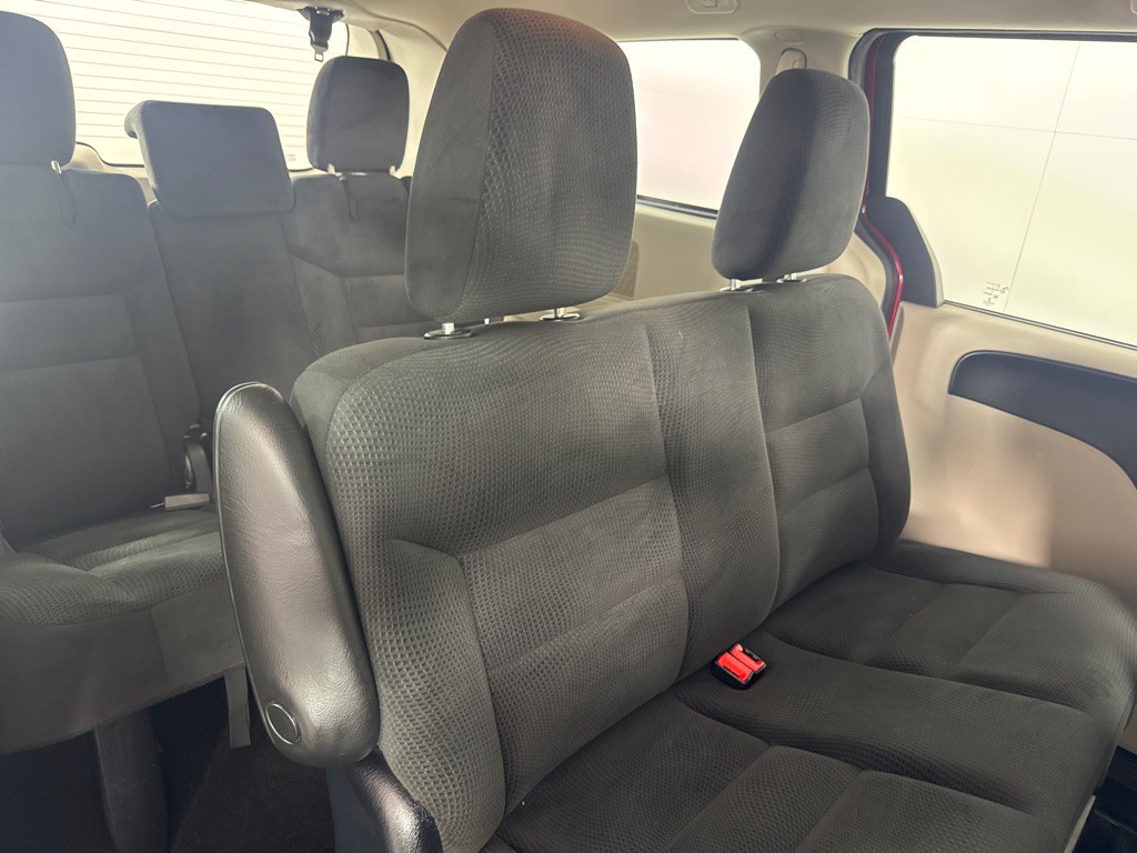 2016 Dodge Grand Caravan Image 22
