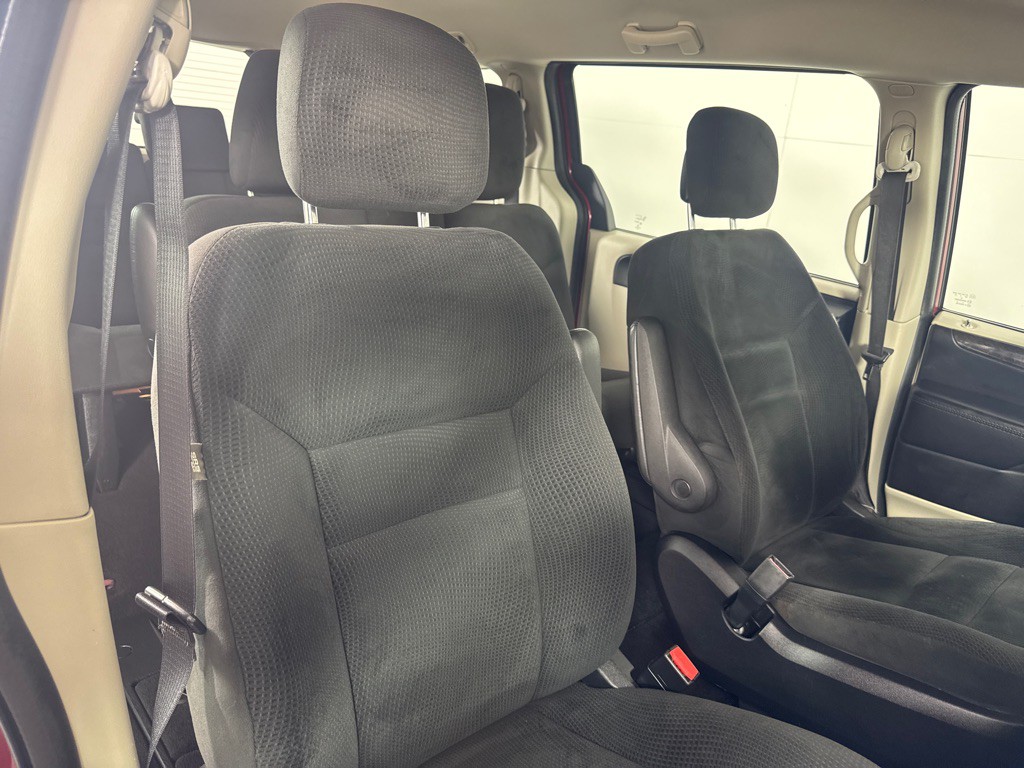 2016 Dodge Grand Caravan Image 24