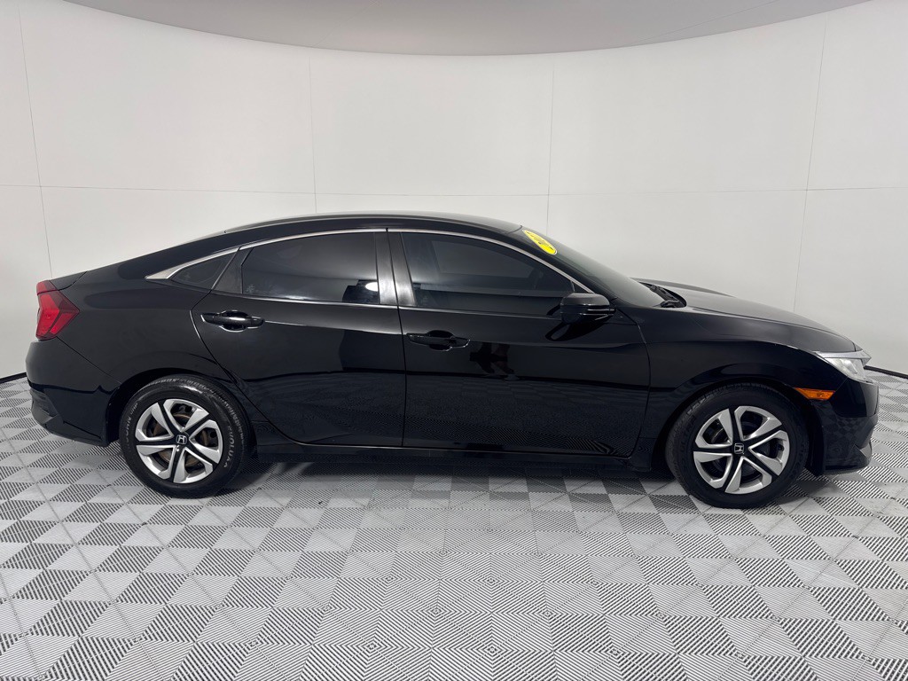 2017 Honda Civic Image 4