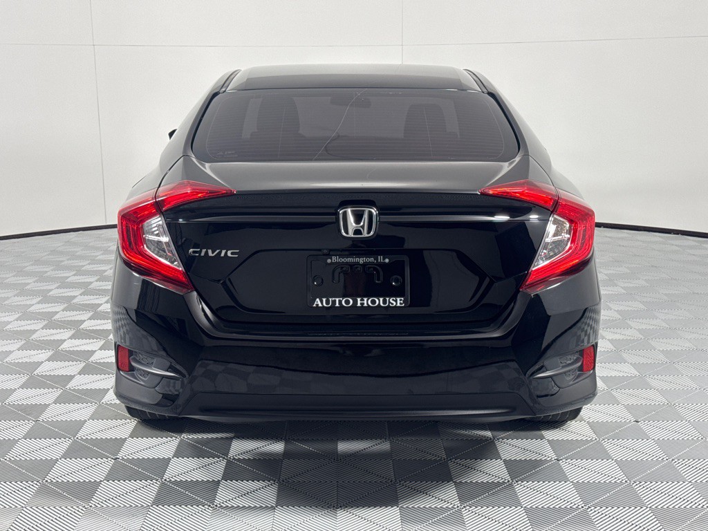 2017 Honda Civic Image 6