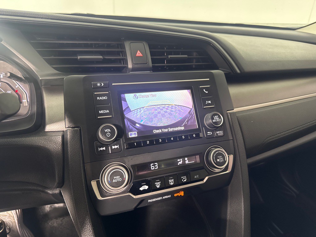 2017 Honda Civic Image 15