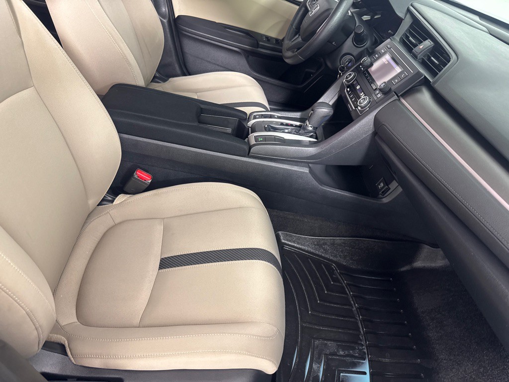 2017 Honda Civic Image 21