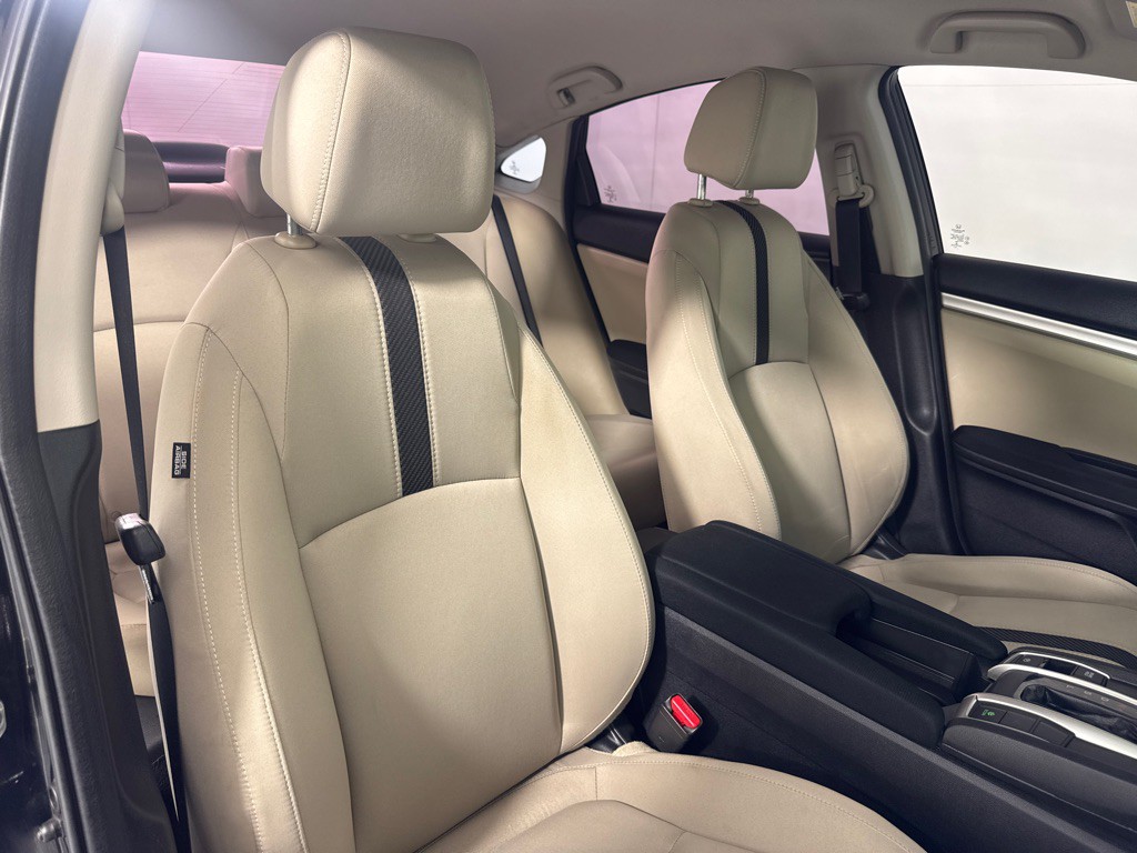 2017 Honda Civic Image 22