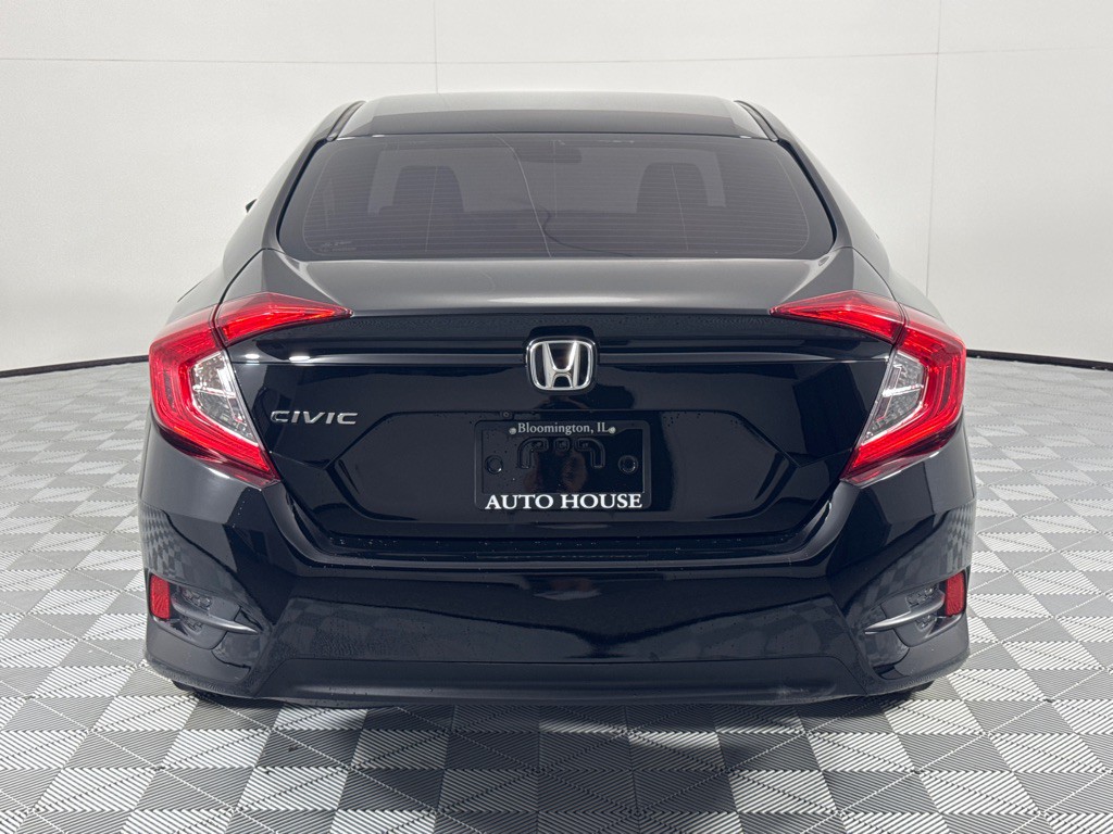 2017 Honda Civic Image 6