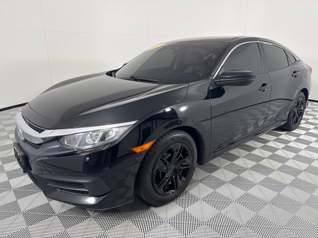 2017 Honda Civic Image 10