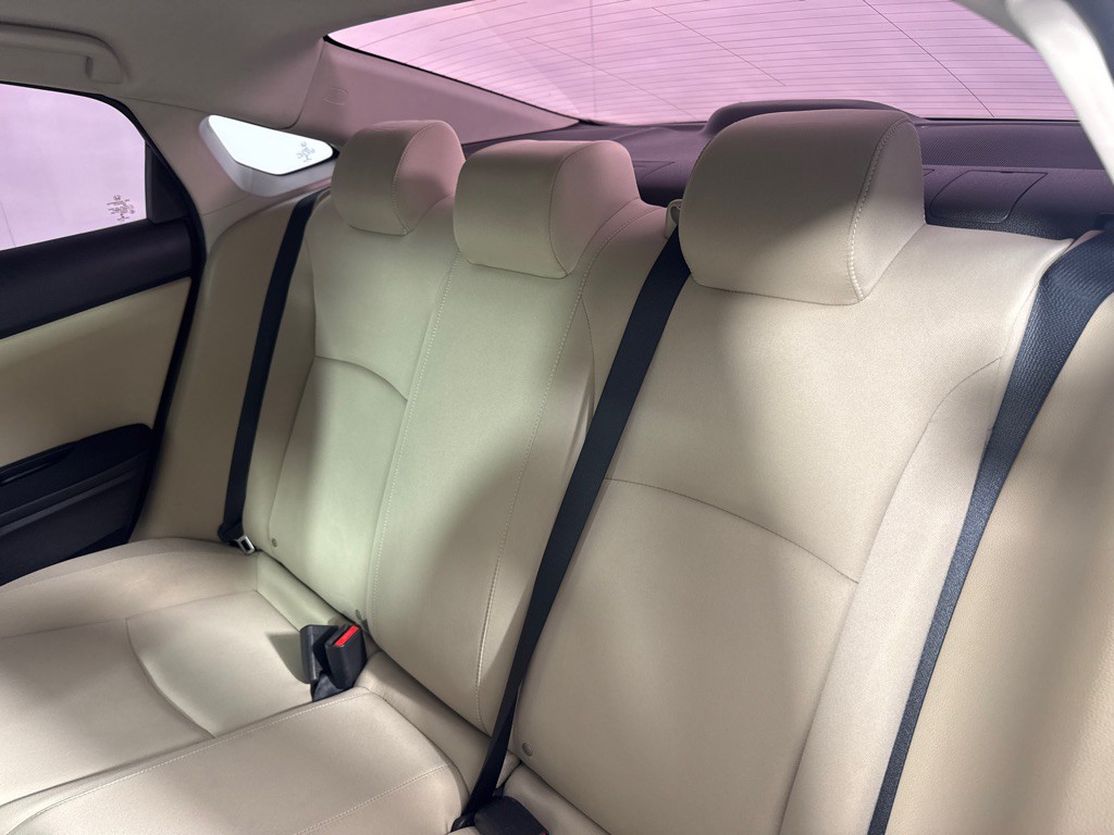 2017 Honda Civic Image 22