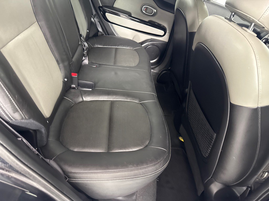 2017 Kia Soul Image 23