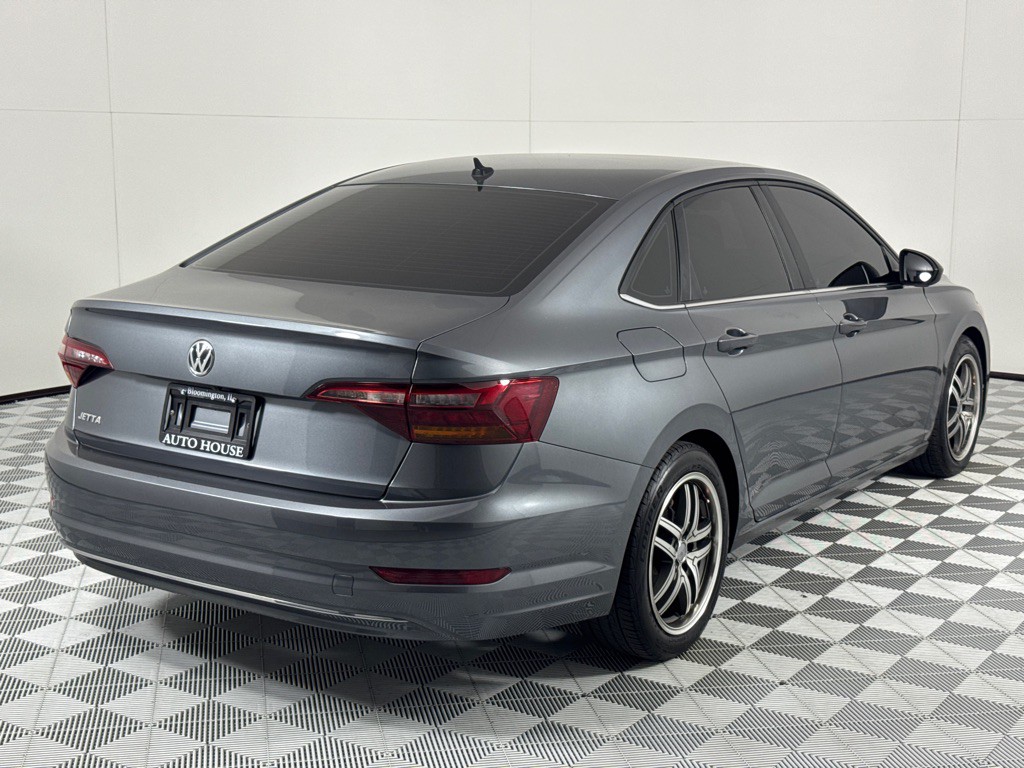 2019 Volkswagen Jetta Image 5