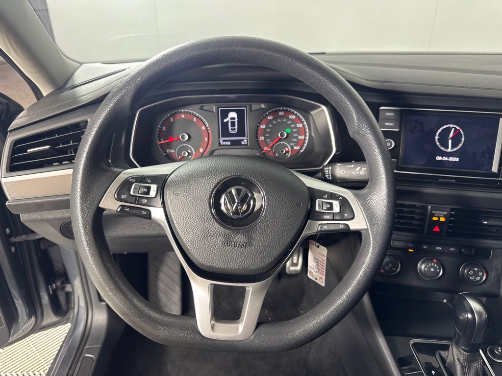 2019 Volkswagen Jetta Image 16