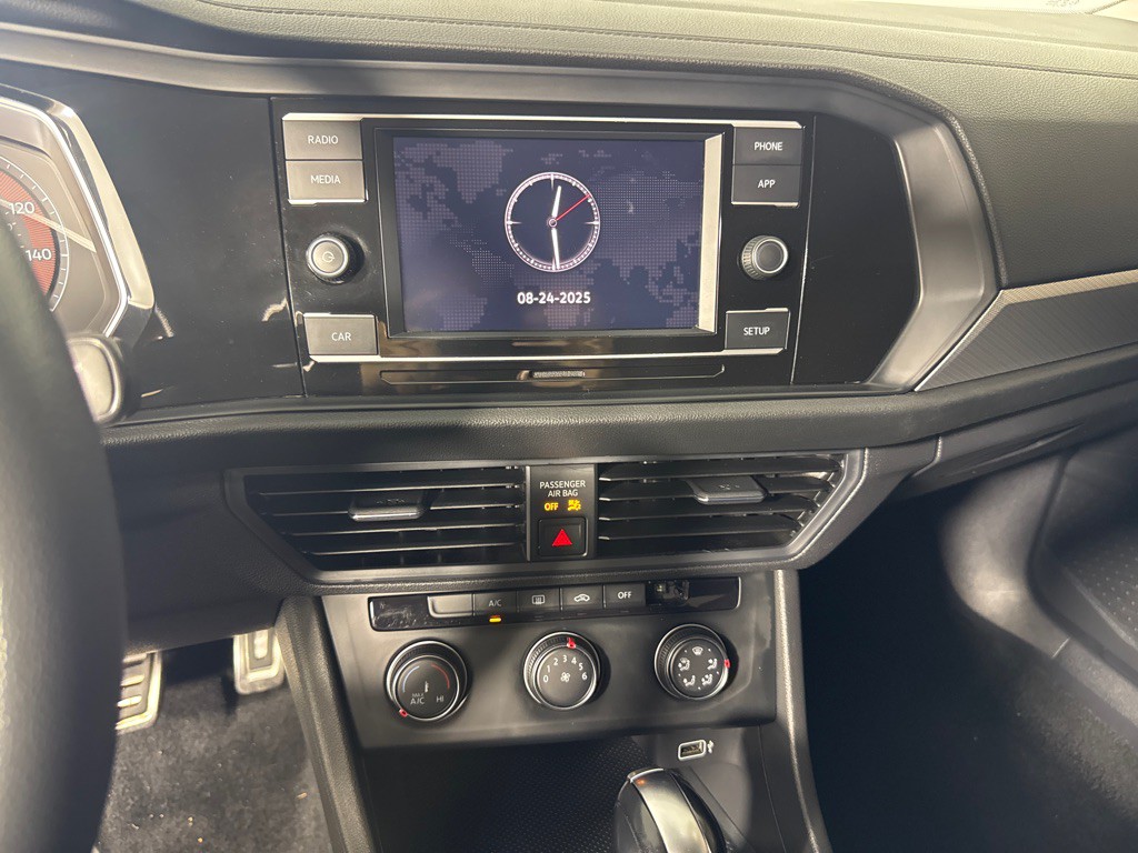 2019 Volkswagen Jetta Image 17