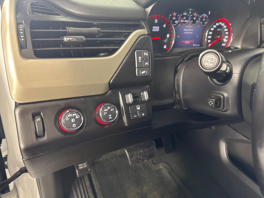 2016 GMC Yukon Image 17