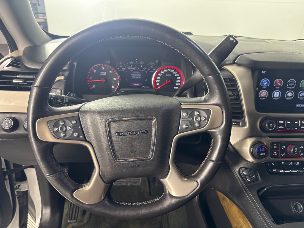 2016 GMC Yukon Image 18