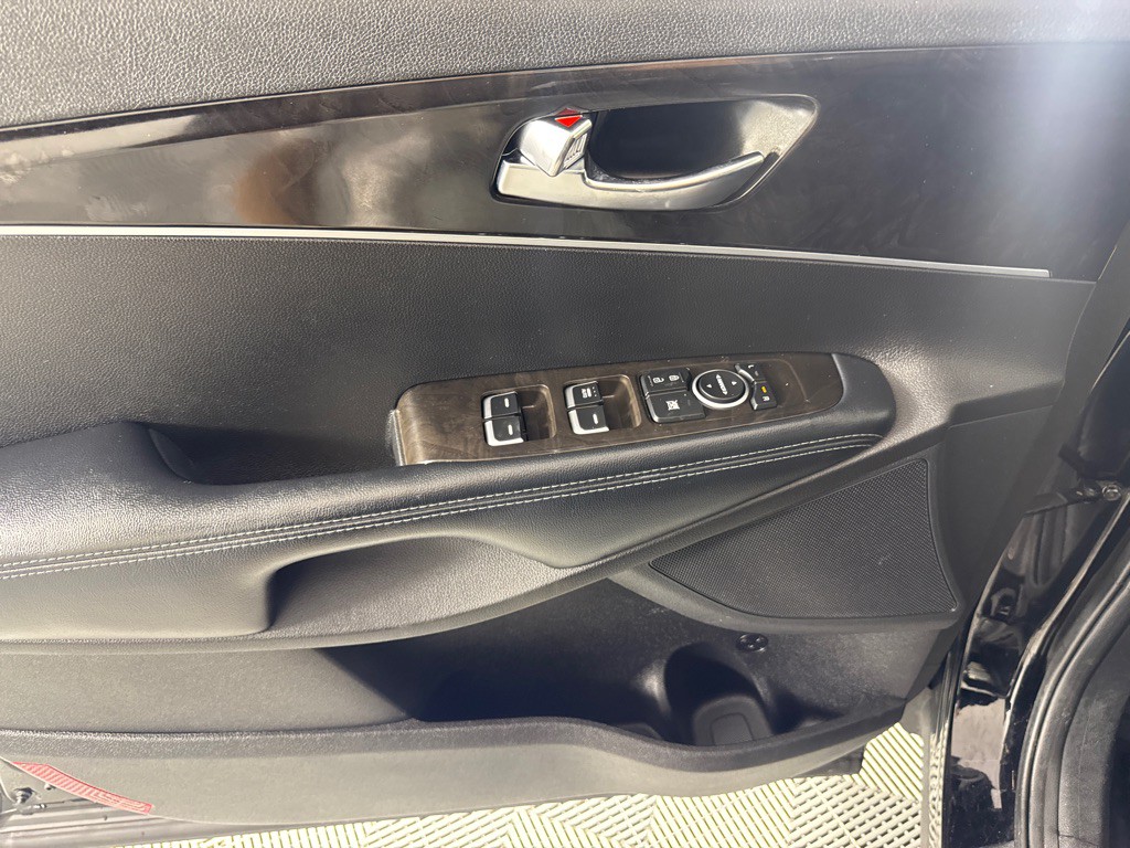2018 Kia Sorento Image 12