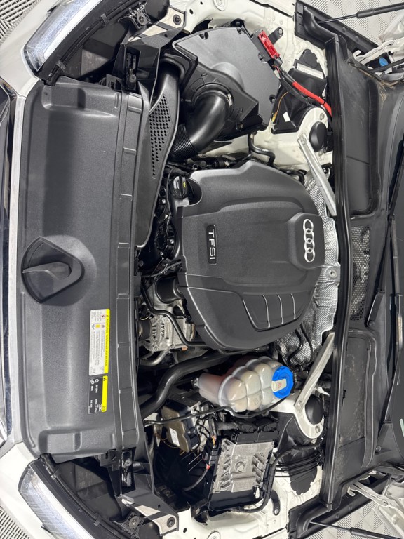 2017 Audi A4 Image 26