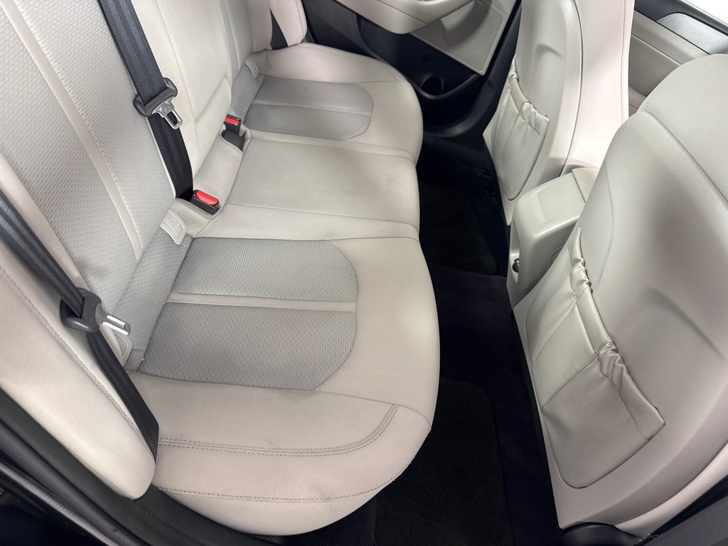 2015 Hyundai Sonata Image 18