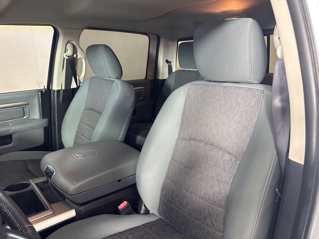2015 RAM 1500 Image 11