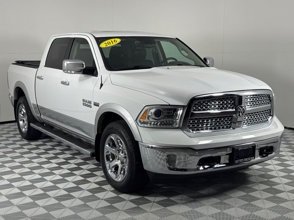 2016 RAM 1500 Image 3